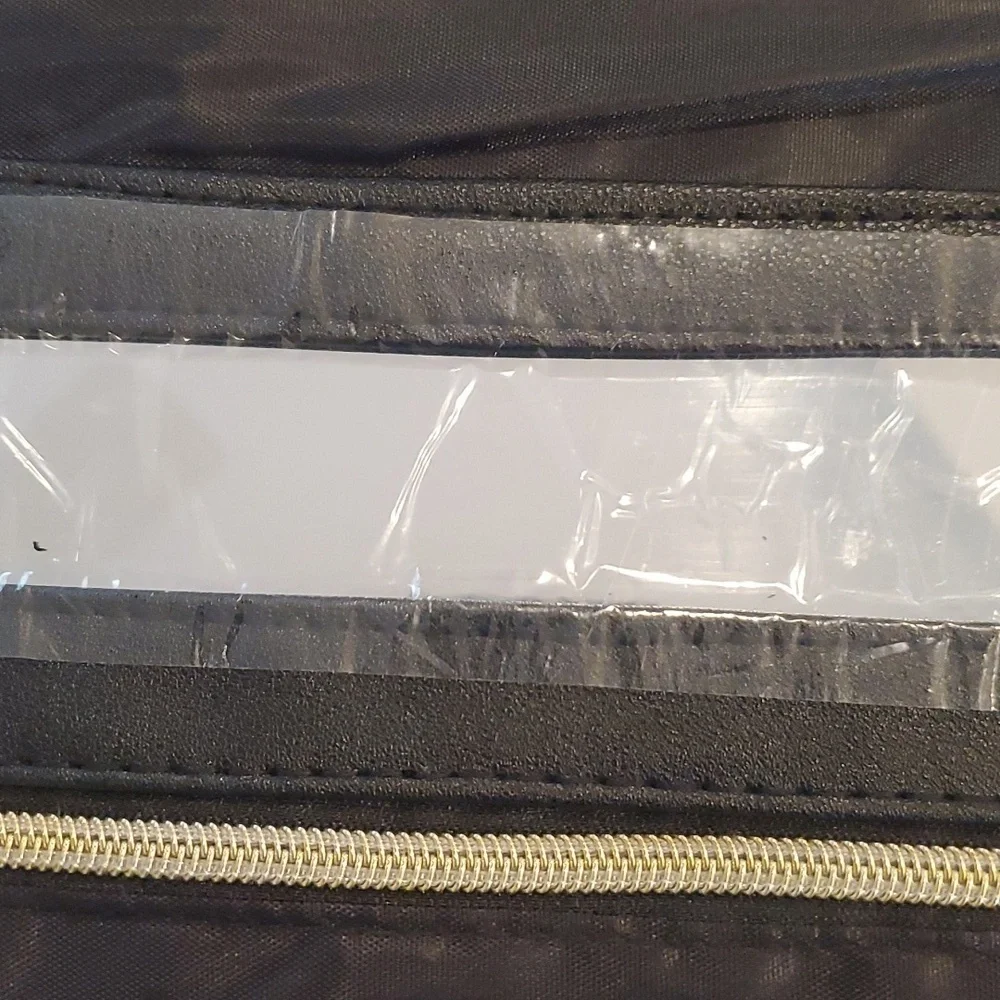 New Marilyn hanging makeup bag with storage